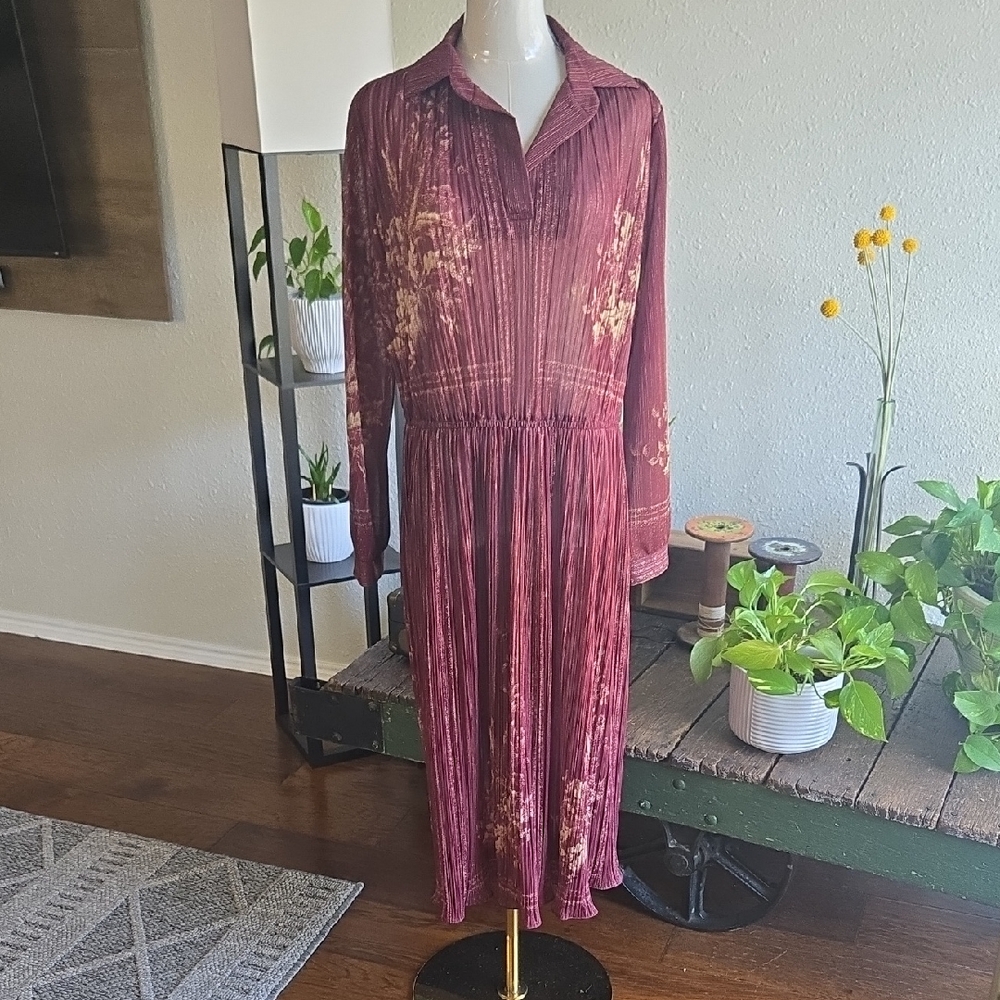 Elegant Maroon Floral Dress